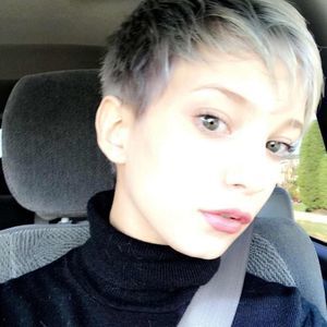 Meet your Posher, Danita